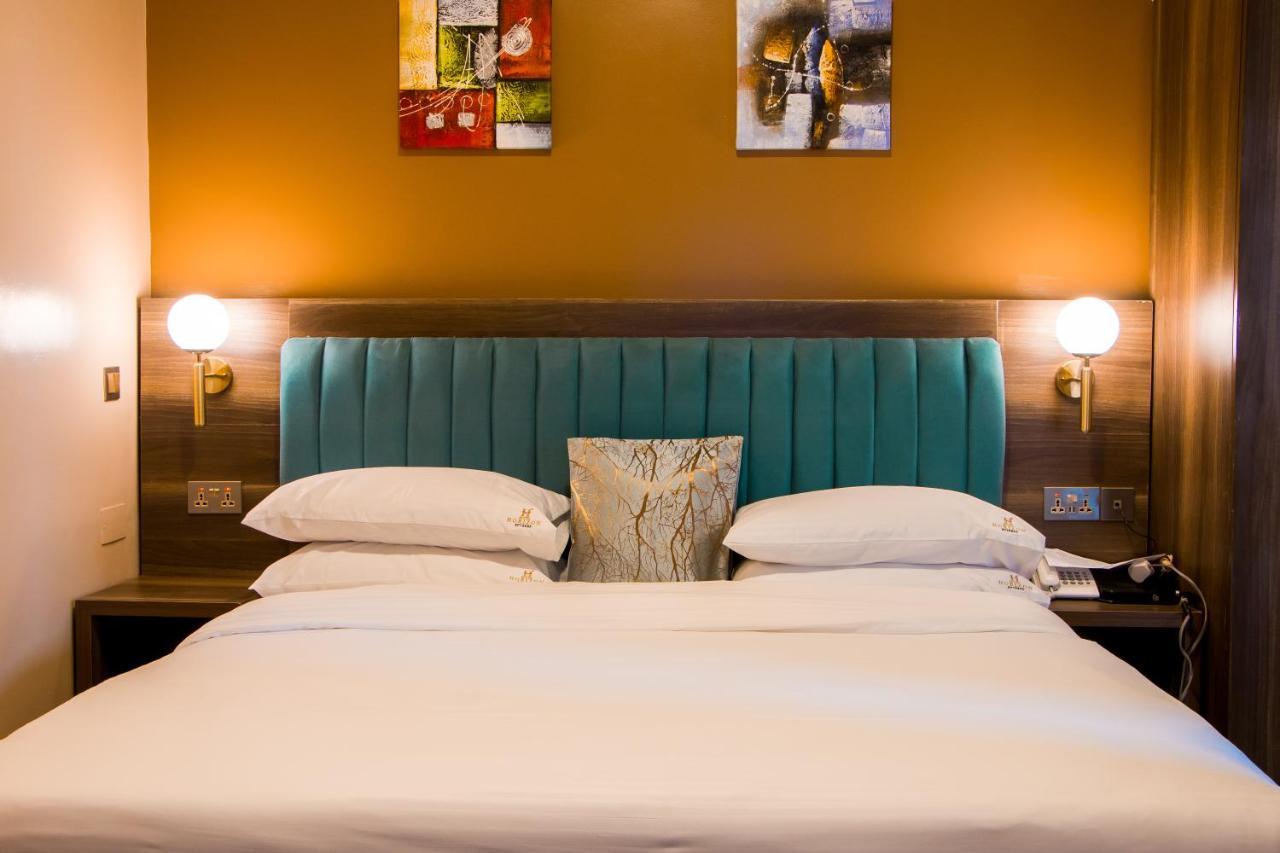 Hotel Horizon Ентебе Екстериор снимка