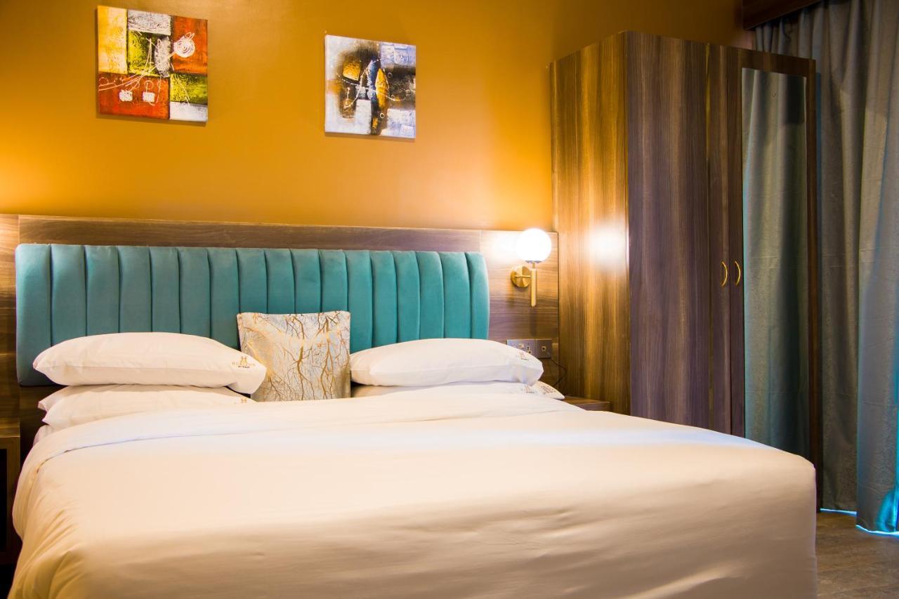 Hotel Horizon Ентебе Екстериор снимка
