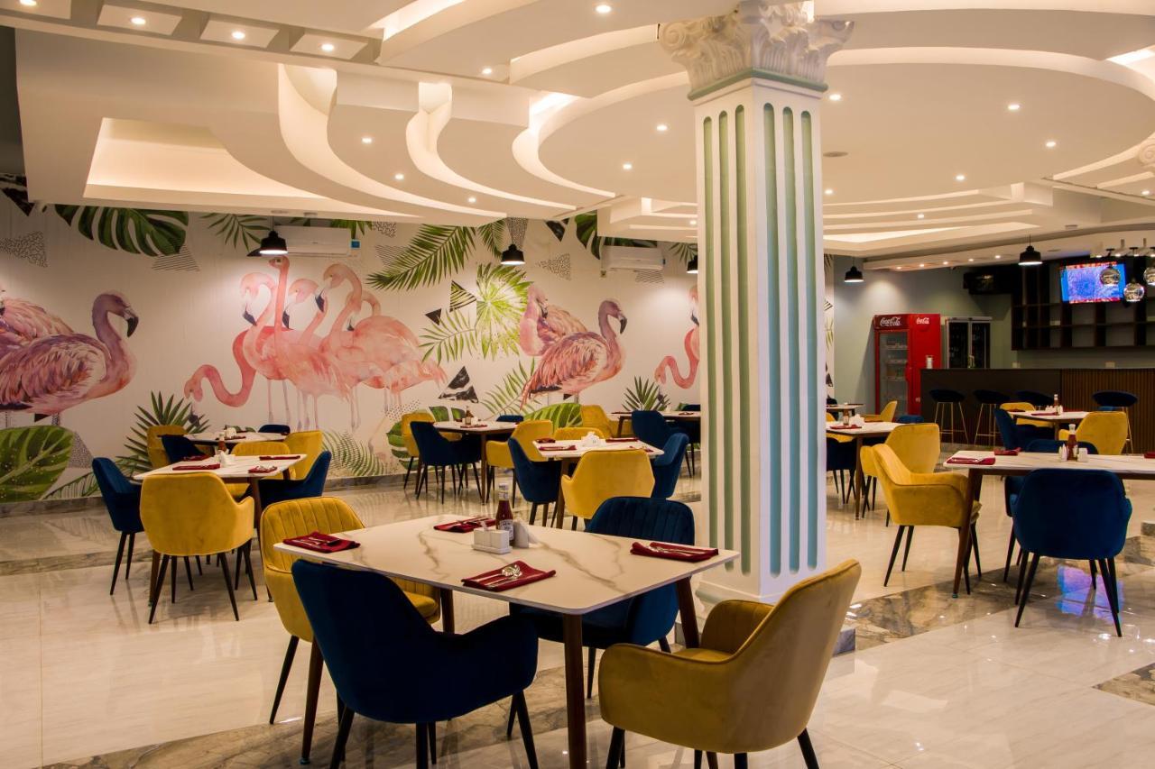 Hotel Horizon Ентебе Екстериор снимка