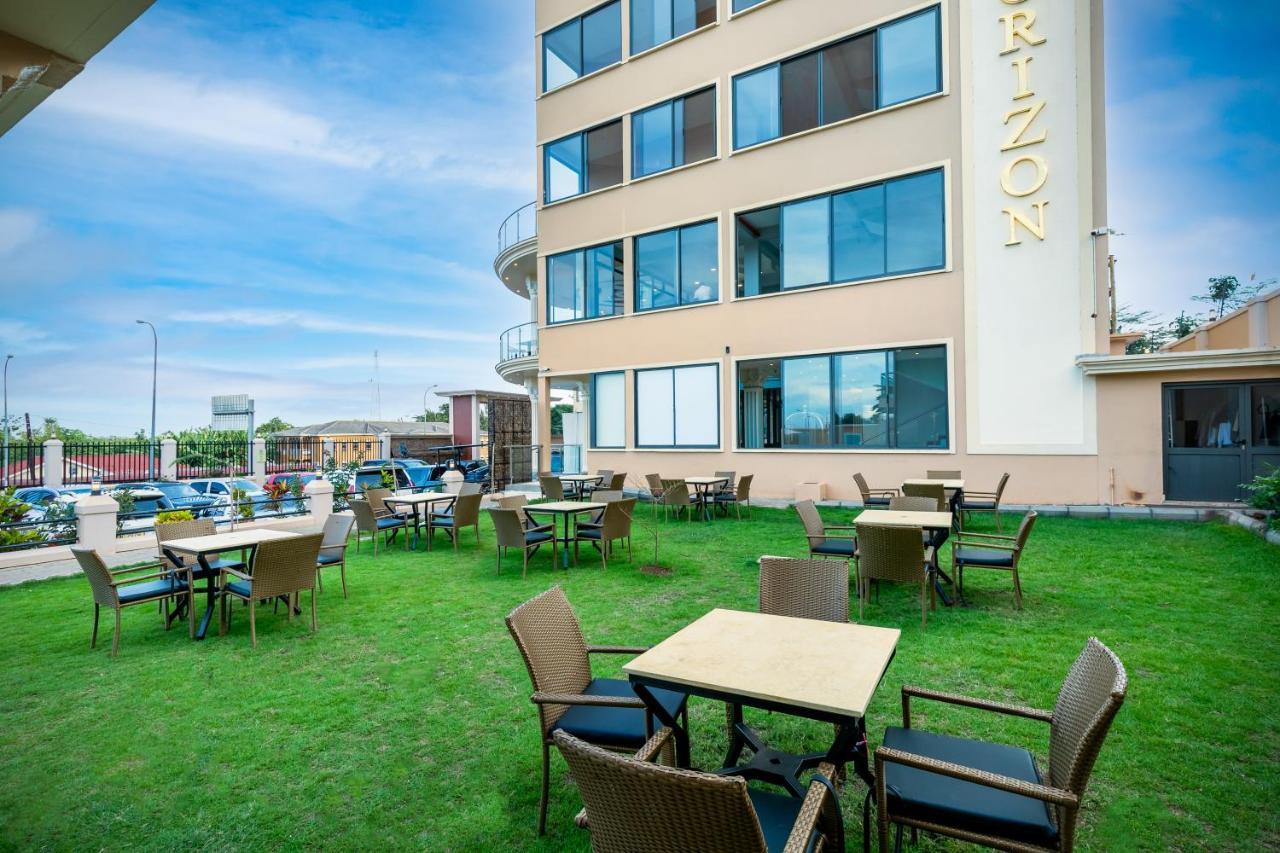 Hotel Horizon Ентебе Екстериор снимка